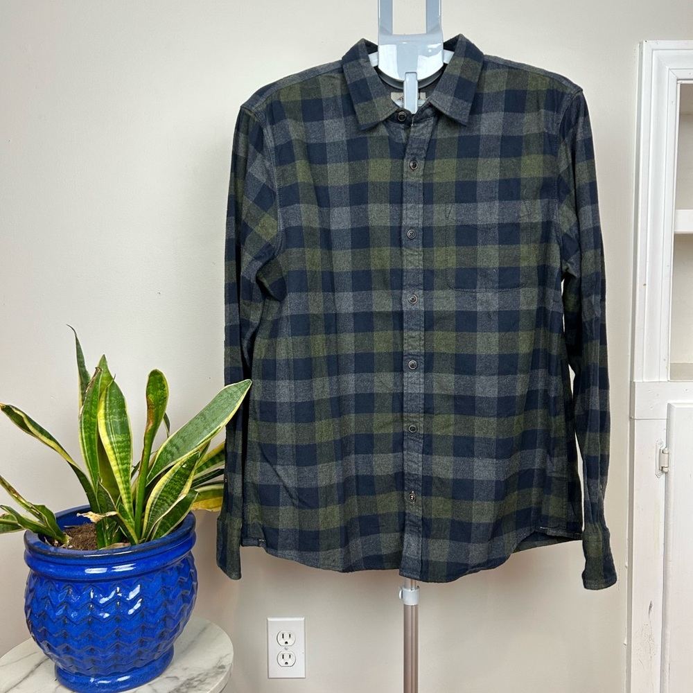 FAT FACE Plaid Flannel Button Down Shirt NWT Black Gray
